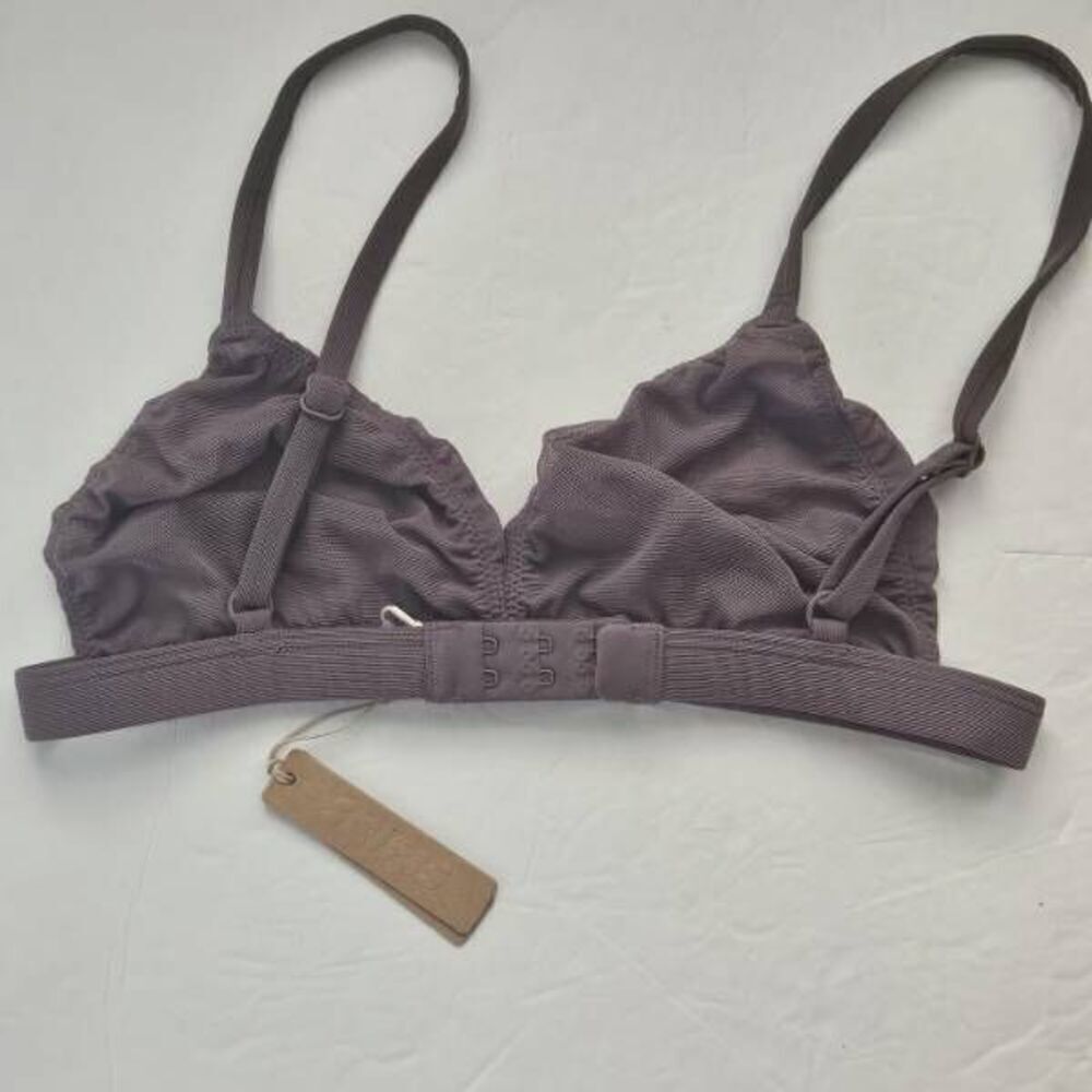 SKIMS TRIANGLE BRA NWT - Picture 4 of 9